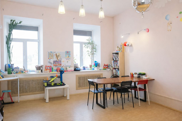 Продам трехкомнатную (3-комн.) квартиру, Шпалерная ул, 38, Санкт-Петербург г