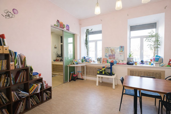 Продам трехкомнатную (3-комн.) квартиру, Шпалерная ул, 38, Санкт-Петербург г