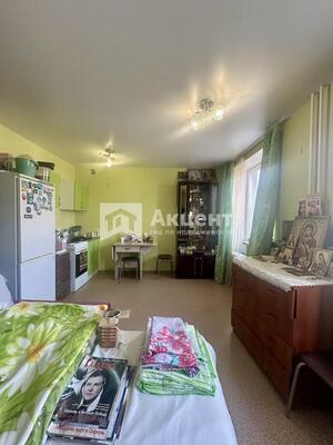 Продам однокомнатную (1-комн.) квартиру, 11, Просторный мкр