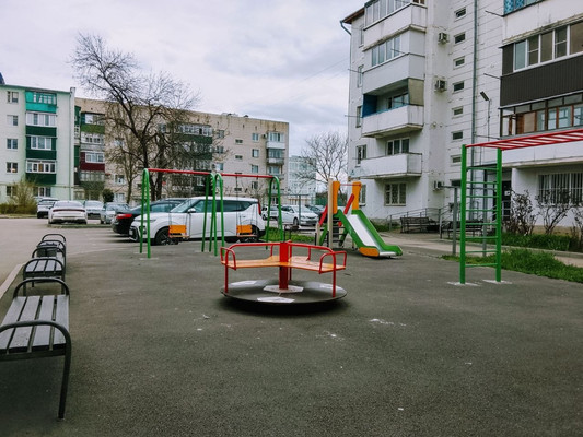 Продам двухкомнатную (2-комн.) квартиру, 6-й пер, 22, Майкоп г