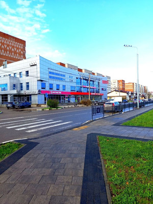 Продам трехкомнатную (3-комн.) квартиру, Пионерская ул, 381, Майкоп г