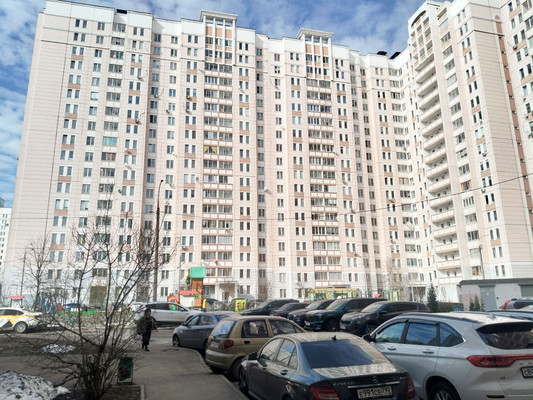 Продам однокомнатную (1-комн.) квартиру, ГСК-2 Юбилейный тер, 1к2, Подольской машинно-испытательной станции п
