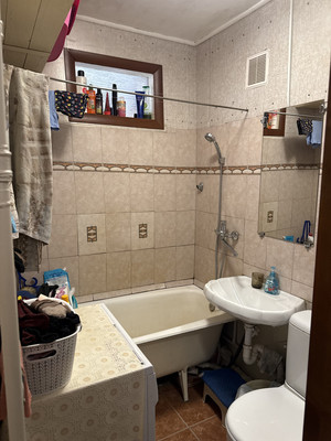 Продам однокомнатную (1-комн.) квартиру, Фёдоровский Ручей ул, 27, Великий Новгород г