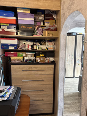 Продам однокомнатную (1-комн.) квартиру, Фёдоровский Ручей ул, 27, Великий Новгород г