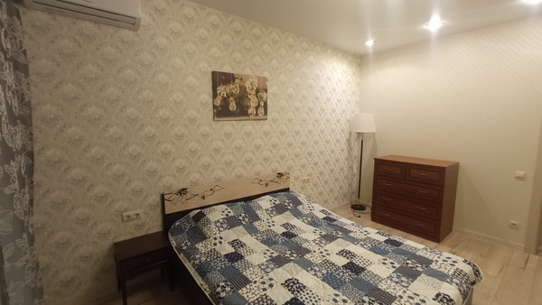 Сдам однокомнатную (1-комн.) квартиру, Куникова ул, 55, Новороссийск г