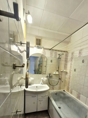 Сдам трехкомнатную (3-комн.) квартиру, Шаврова ул, 7Ак1, Санкт-Петербург г