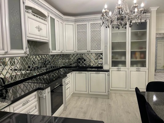 Продам трехкомнатную (3-комн.) квартиру, Колос гск, 25к357, совхоза им. Ленина п