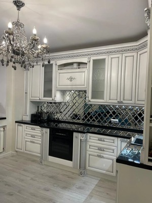 Продам трехкомнатную (3-комн.) квартиру, Колос гск, 25к357, совхоза им. Ленина п