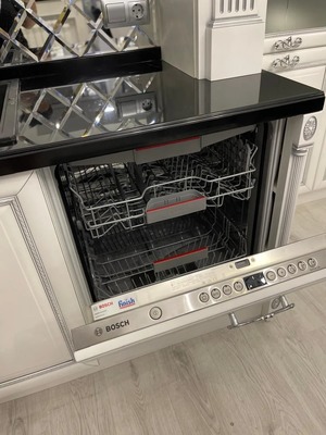 Продам трехкомнатную (3-комн.) квартиру, Колос гск, 25к357, совхоза им. Ленина п