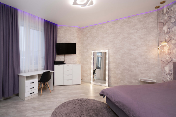 Продам двухкомнатную (2-комн.) квартиру, Ямская ул, 10, Ханты-Мансийск г