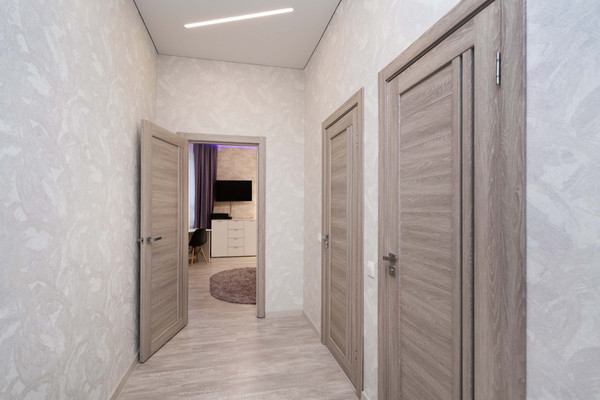 Продам двухкомнатную (2-комн.) квартиру, Ямская ул, 10, Ханты-Мансийск г