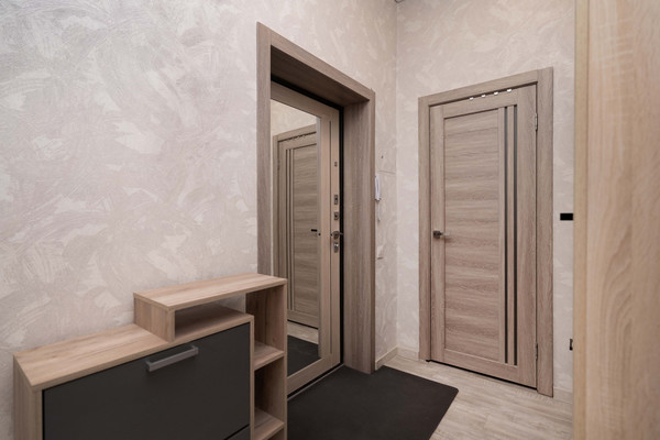 Продам двухкомнатную (2-комн.) квартиру, Ямская ул, 10, Ханты-Мансийск г