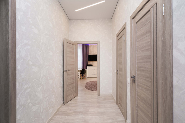 Продам двухкомнатную (2-комн.) квартиру, Ямская ул, 10, Ханты-Мансийск г