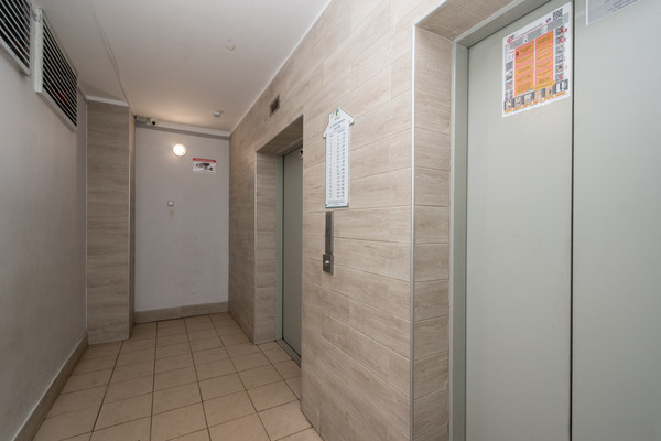 Сдам однокомнатную (1-комн.) квартиру, Ярославского ул, 384, Иркутск г