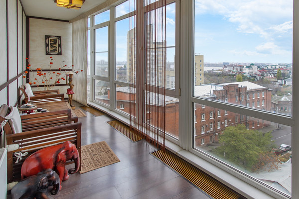 Продам многокомнатную квартиру, 20-летия ВЛКСМ ул, 49, Воронеж г