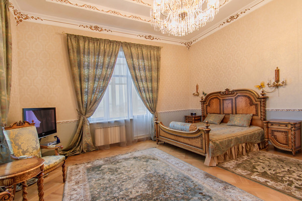 Продам многокомнатную квартиру, 20-летия ВЛКСМ ул, 49, Воронеж г