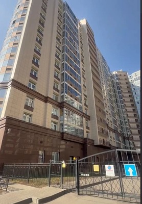 Продам трехкомнатную (3-комн.) квартиру, Маршала Блюхера пр-кт, 9к2, Санкт-Петербург г