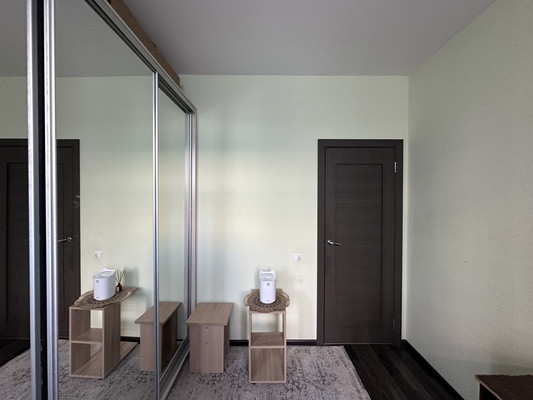 Продам трехкомнатную (3-комн.) квартиру, Маршала Блюхера пр-кт, 9к2, Санкт-Петербург г