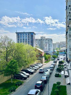 Продам трехкомнатную (3-комн.) квартиру, им. Гаврилова П.М. ул, 27, Краснодар г