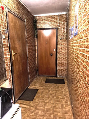 Продам двухкомнатную (2-комн.) квартиру, Советская ул, 176/189, Иркутск г