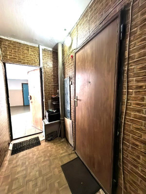 Продам двухкомнатную (2-комн.) квартиру, Советская ул, 176/189, Иркутск г