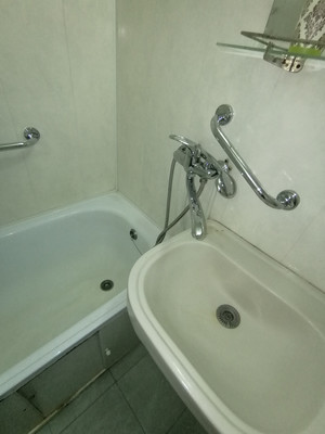 Продам однокомнатную (1-комн.) квартиру, Новая ул, 13, Божонка д