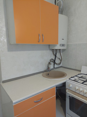 Продам однокомнатную (1-комн.) квартиру, Новочеркасский пр-кт, 27к1, Санкт-Петербург г