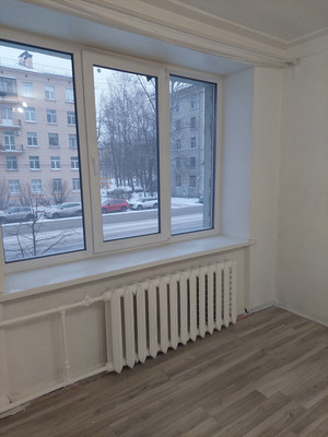 Продам однокомнатную (1-комн.) квартиру, Новочеркасский пр-кт, 27к1, Санкт-Петербург г