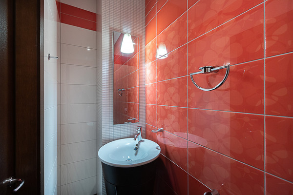 Продам двухкомнатную (2-комн.) квартиру, Воронцовские Пруды ул, 3, Москва г