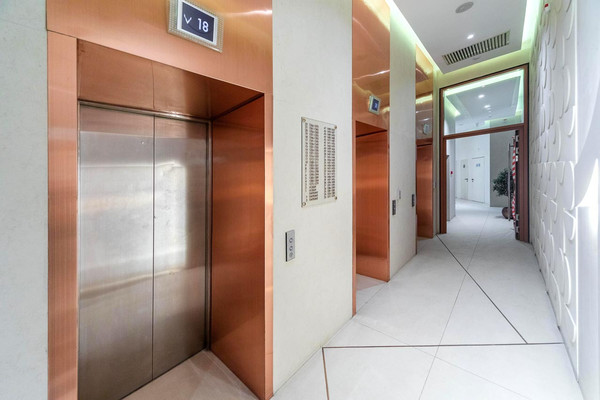 Продам трехкомнатную (3-комн.) квартиру, Академика Волгина ул, 2, Москва г