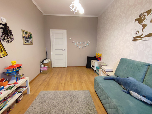 Продам двухкомнатную (2-комн.) квартиру, Надежды ул, 4, Костомукша г