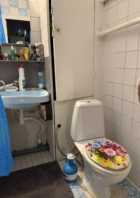 Продам однокомнатную (1-комн.) квартиру, Нагатинская ул, 11к1, Москва г