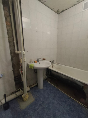 Продам трехкомнатную (3-комн.) квартиру, Зорге ул, 66, Ростов-на-Дону г