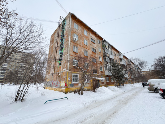 Продам трехкомнатную (3-комн.) квартиру, Победы ул, 30, Екатеринбург г