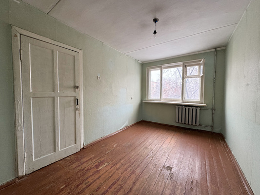 Продам трехкомнатную (3-комн.) квартиру, Победы ул, 30, Екатеринбург г