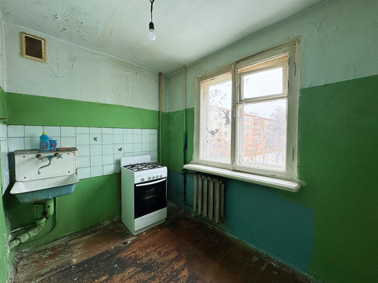 Продам трехкомнатную (3-комн.) квартиру, Победы ул, 30, Екатеринбург г