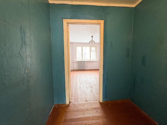 Продам трехкомнатную (3-комн.) квартиру, Победы ул, 30, Екатеринбург г