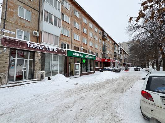 Продам трехкомнатную (3-комн.) квартиру, Победы ул, 30, Екатеринбург г