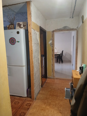 Продам трехкомнатную (3-комн.) квартиру, Лушникова ул, 4, Казань г