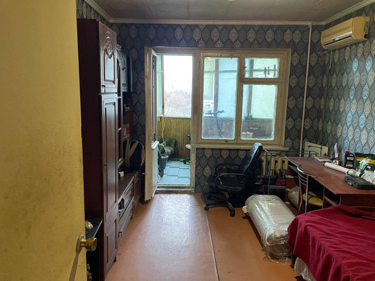 Продам трехкомнатную (3-комн.) квартиру, Куйбышева ул, 29, Симферополь г