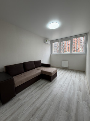 Сдам двухкомнатную (2-комн.) квартиру, Западный Обход ул, 39/2к7, Краснодар г