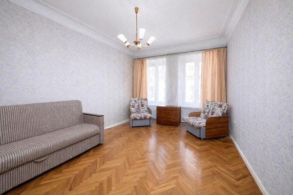 Продам комнату в 3-комн. квартире, Невский пр-кт, 119А, Санкт-Петербург г