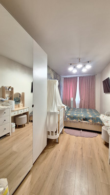 Продам двухкомнатную (2-комн.) квартиру, Заводская ул, 3, Любучаны п