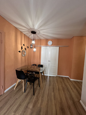 Продам двухкомнатную (2-комн.) квартиру, Ленинский пр-кт, 151, Калининград г