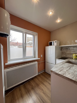 Продам двухкомнатную (2-комн.) квартиру, Ленинский пр-кт, 151, Калининград г