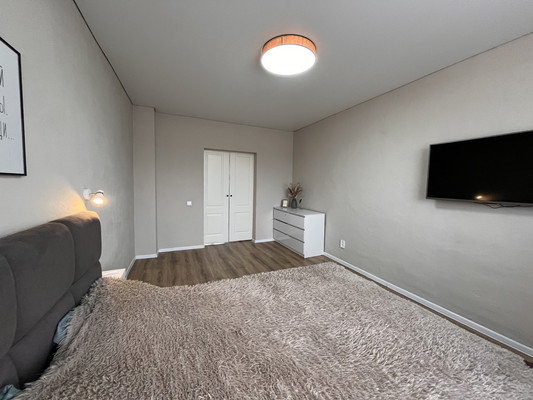 Продам двухкомнатную (2-комн.) квартиру, Ленинский пр-кт, 151, Калининград г