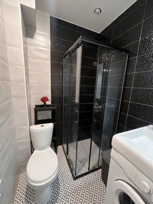 Продам двухкомнатную (2-комн.) квартиру, Ленинский пр-кт, 151, Калининград г