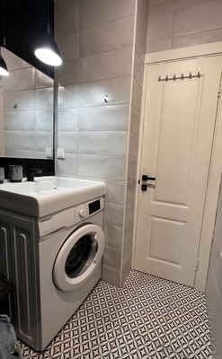 Продам двухкомнатную (2-комн.) квартиру, Ленинский пр-кт, 151, Калининград г