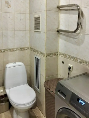 Продам трехкомнатную (3-комн.) квартиру, Дружбы ул, 1а, Чехов г