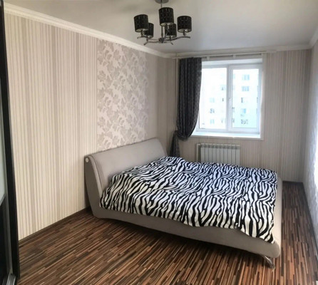 Продам двухкомнатную (2-комн.) квартиру, Бондаренко ул, 30, Казань г